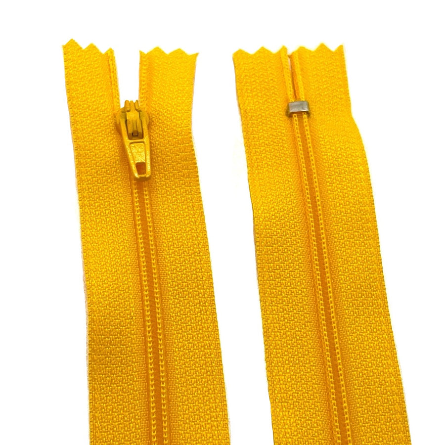 Photo of mustard nylon zips available in 25 colors and 5 sizes. Excellent quality zippers for craft and dressmaking purposes. Perfect for dresses, skirts, trousers, bags, purses, cushions, and numerous other projects. So many possibilities, so little time!
