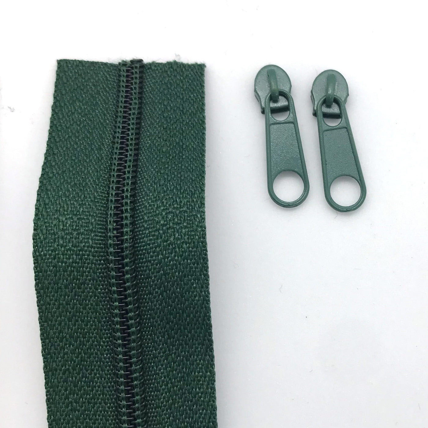 Dark bottle green continuous tape in standard style sizes #3 and #5