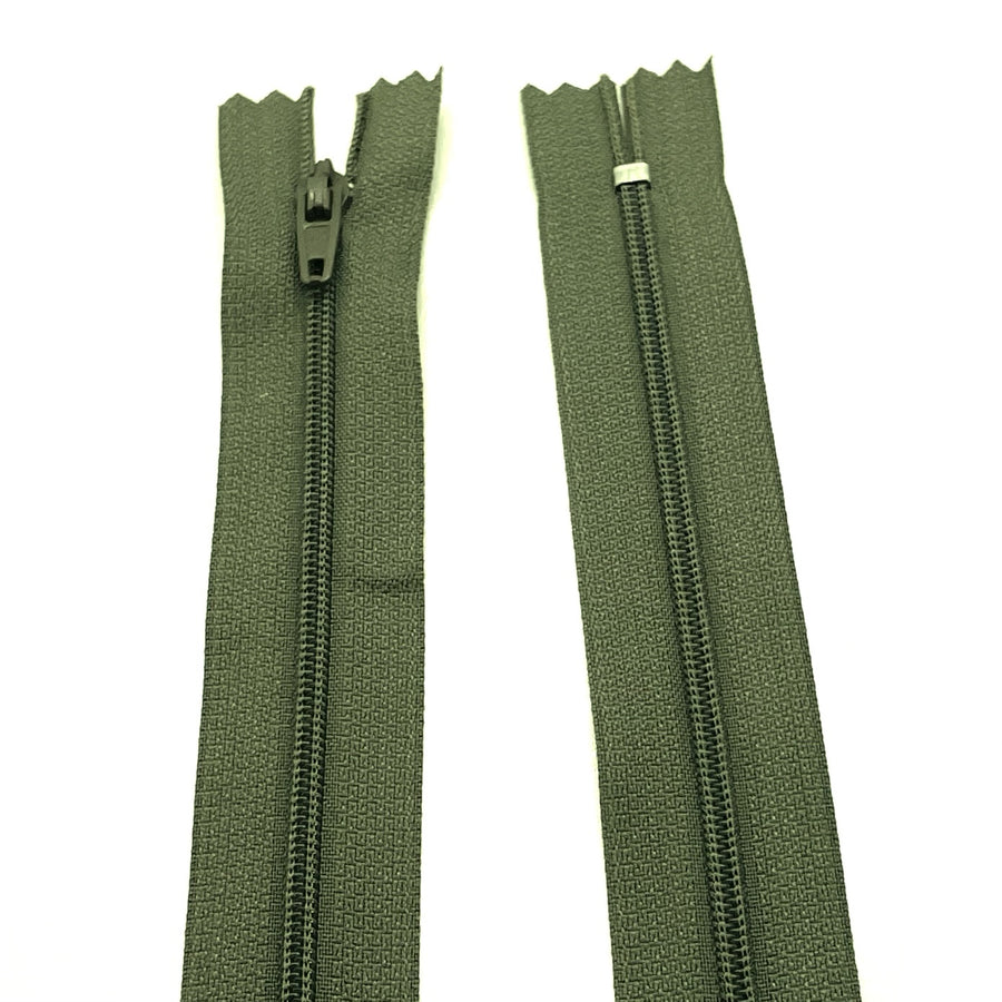 Photo of olive green nylon zips available in 25 colors and 5 sizes. Excellent quality zippers for craft and dressmaking purposes. Perfect for dresses, skirts, trousers, bags, purses, cushions, and numerous other projects. So many possibilities, so little time!