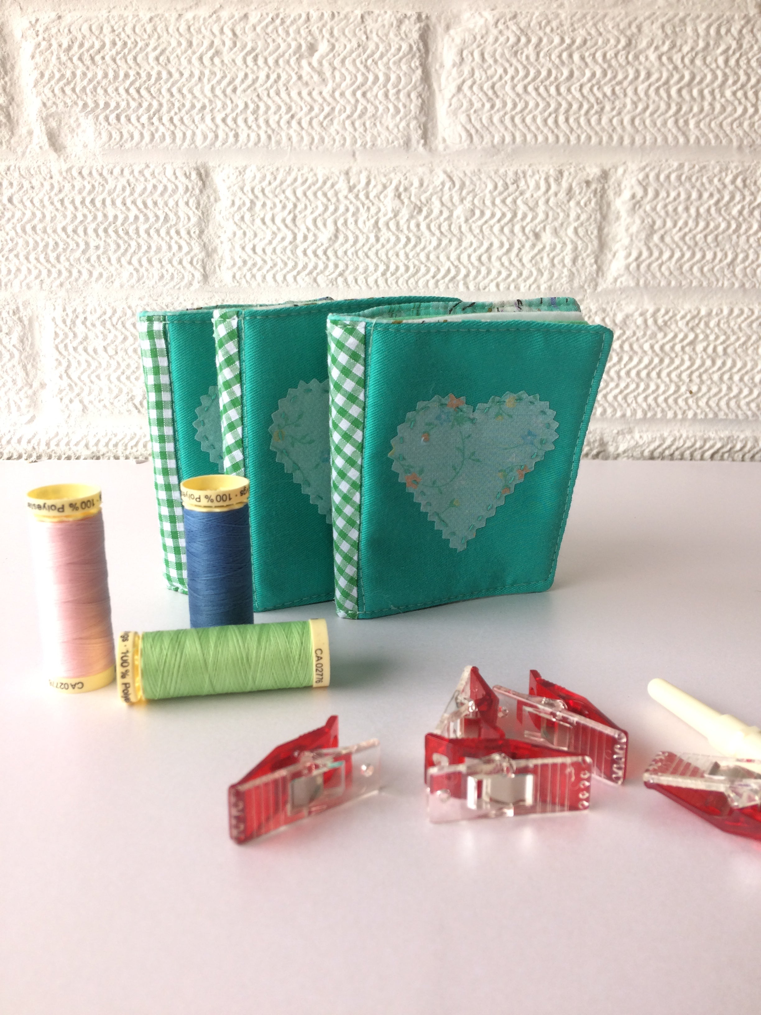 Handmade needle book patchwork sewing needle case green heart