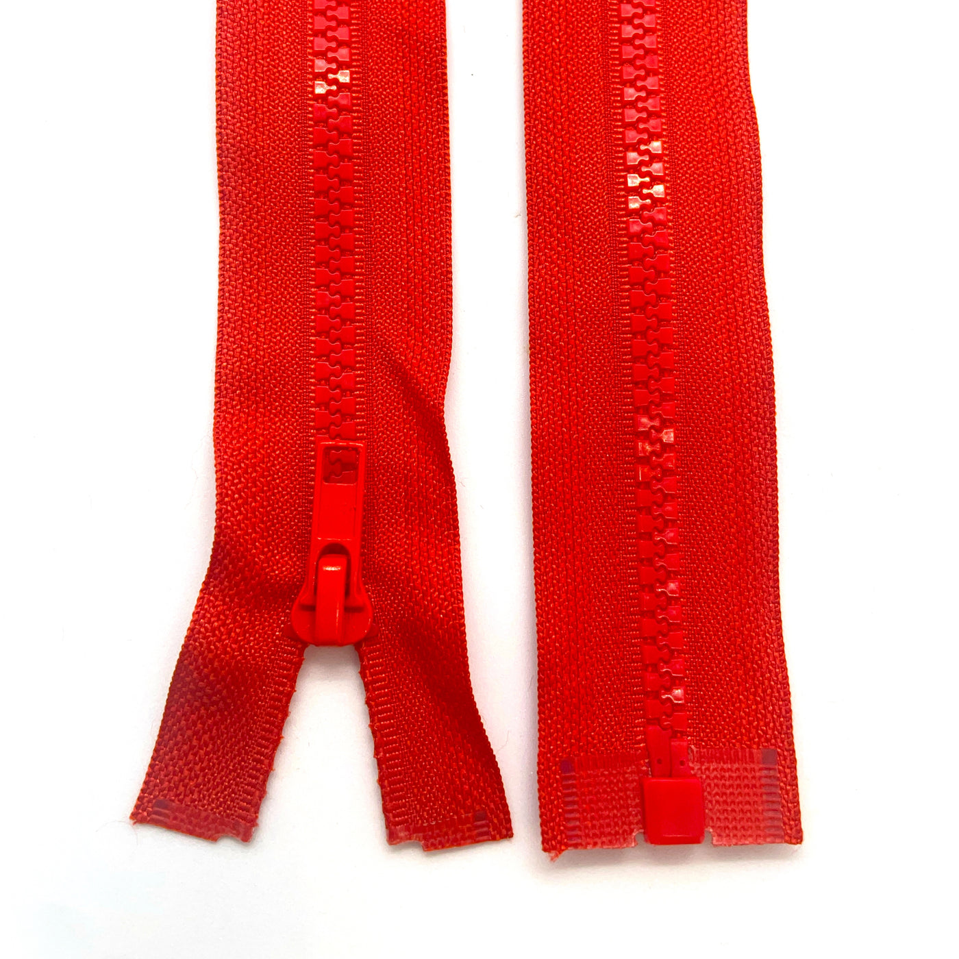 Red chunky zipper in size 30" idea for jackets, craft projects