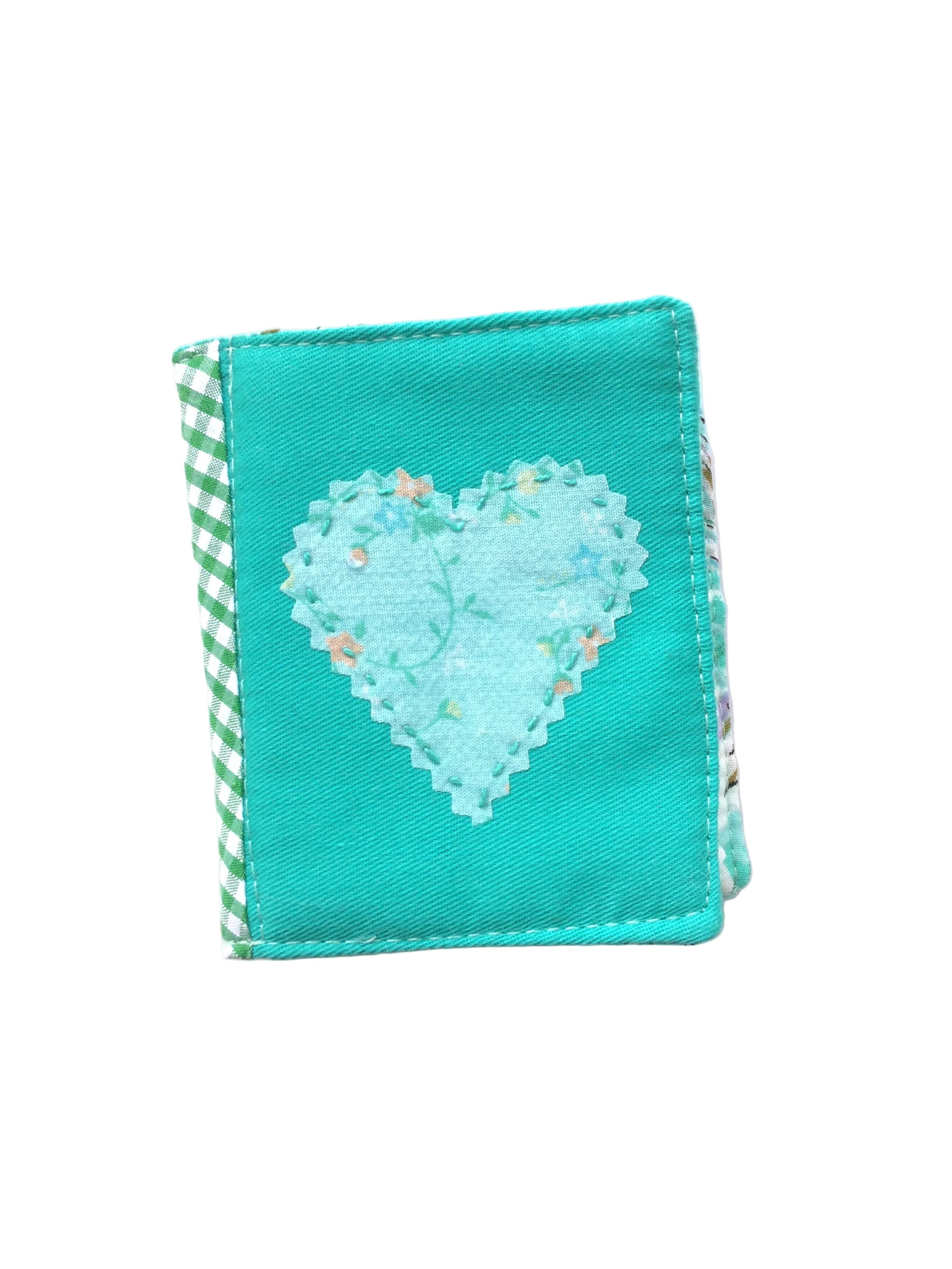 Handmade needle book patchwork sewing needle case green heart