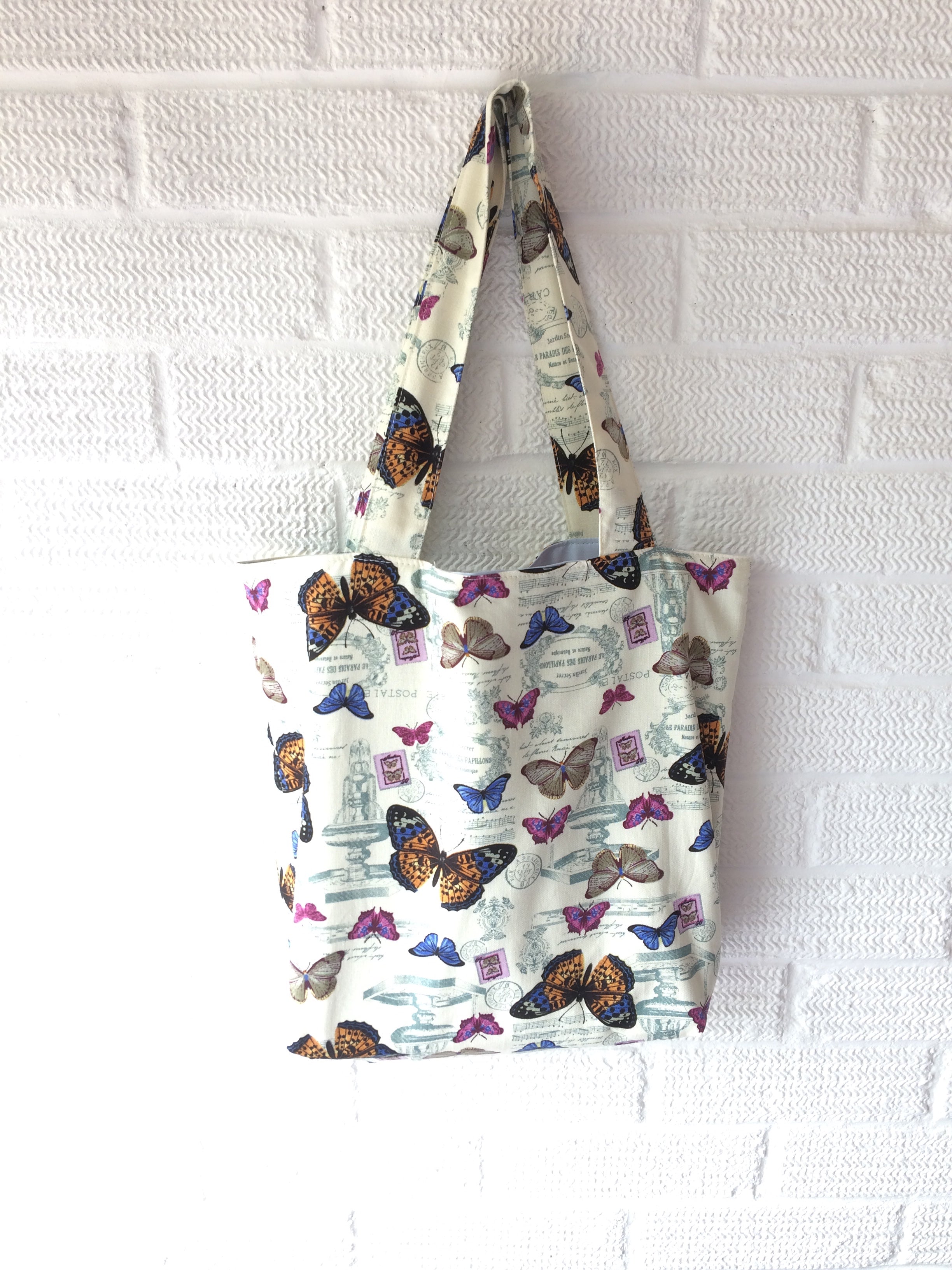 Butterfly themed lined tote bag