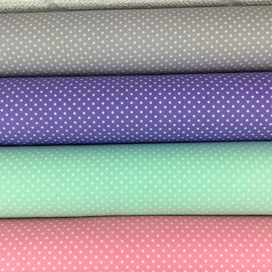 Fat quarter bundle of spotted fabric